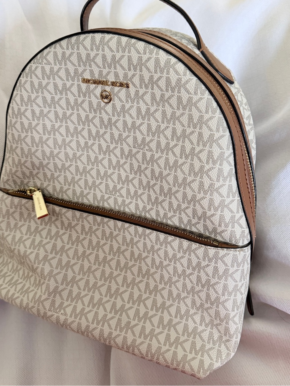 Michael Kors Jaycee Medium Signature Logo Backpack Vanilla Acorn NWOT